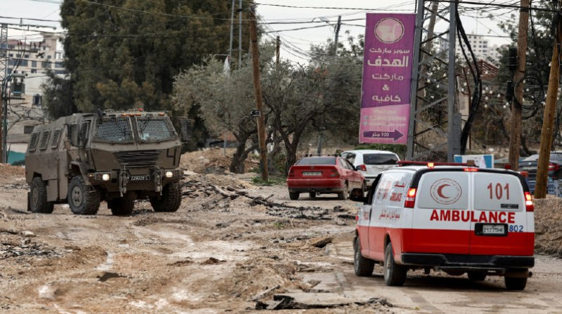 أطباء بلا حدود: الاحتلال الإسرائيلي دمر 23 مبنى في هجمات متزامنة بمخيم جنين شمالي الضفة الغربية