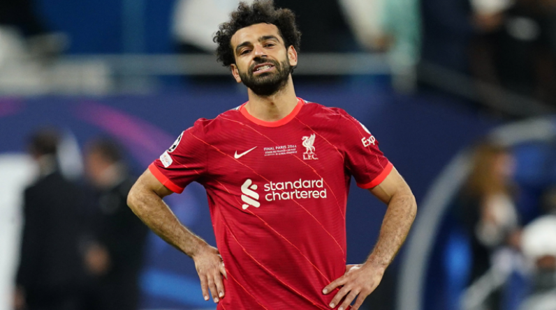 الـ"يويفا" يُوجه ضربة موجعة لمحمد صلاح