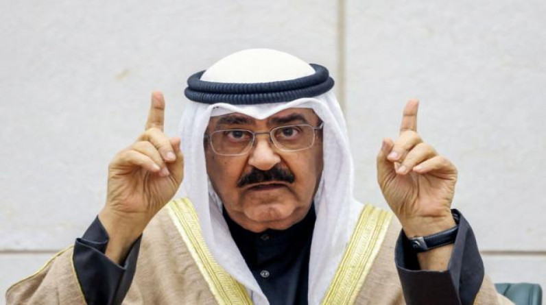 أمير الكويت يعلن الشيخ صباح الخالد الحمد الصباح ولياً للعهد