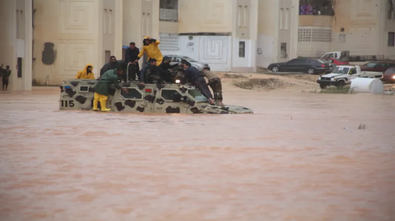 مصطفى الصواف يكتب: لماذا لا نحسن القراءة ونعيد التفكير