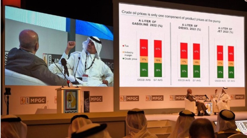 كارنيجي يحذر من تبعات سياسة السعودية النفطية: تنطوي على تهديدا لمكانة وأمن المملكة