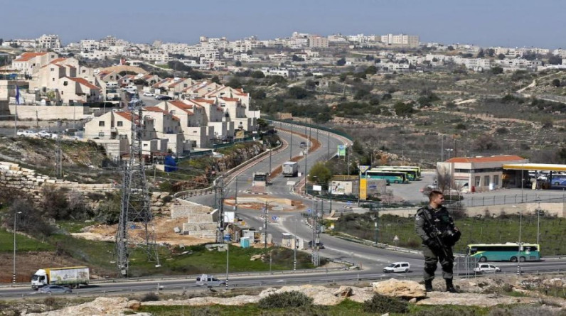 شرعنة 5 بؤر استيطانية ومعاقبة مسؤولين بالسلطة الفلسطينية.. سموتريتش يبدأ خطته